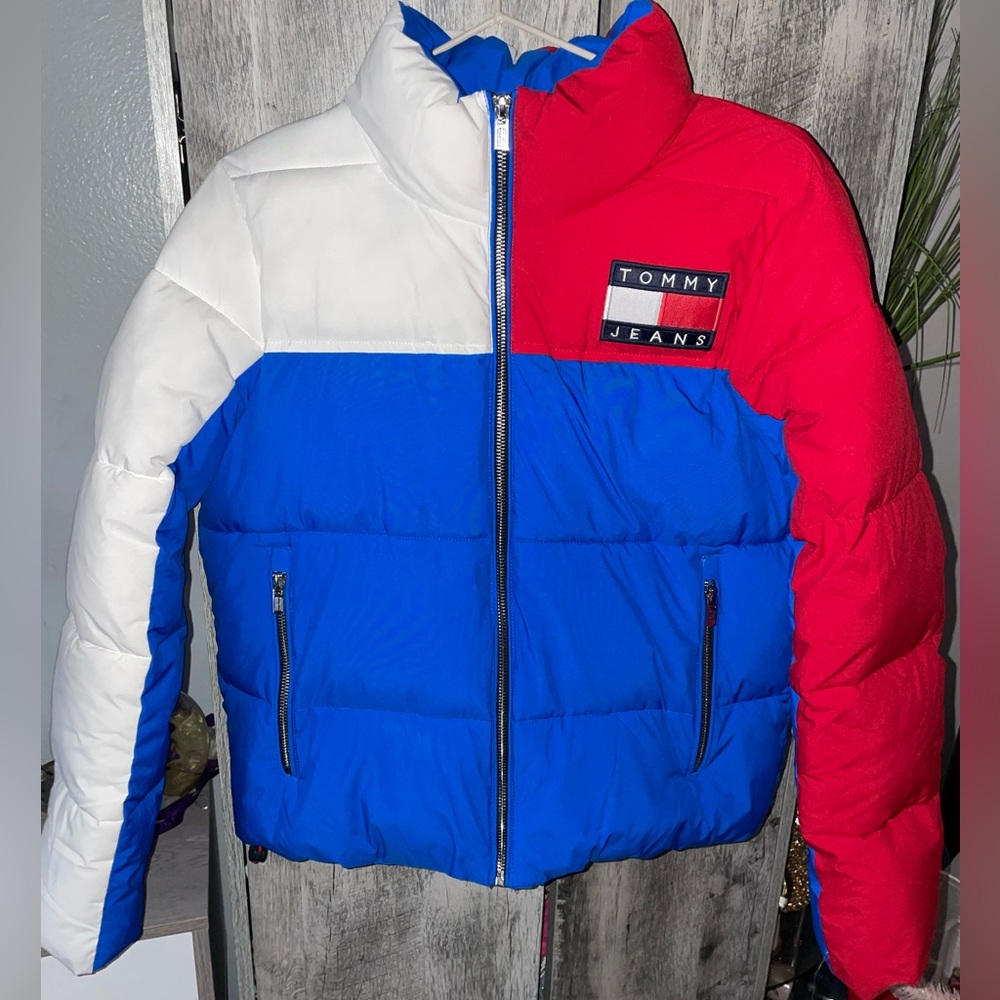 TOMMY HILFIGER PUFFER JACKET WOMEN SIZE M BRAND NEW